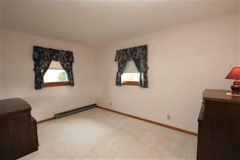 706 Obrien St, Harvard, IL 60033 photo 11