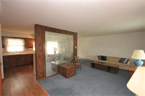 706 Obrien St, Harvard, IL 60033 photo 3