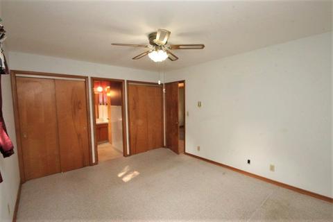 706 Obrien St, Harvard, IL 60033 photo 10