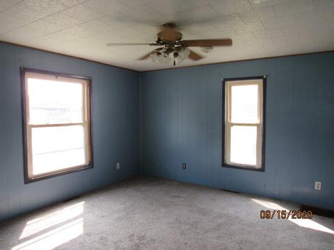 304 1st St, Donovan, IL 60931 photo 6