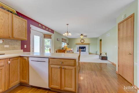 1645 Manor Oaks Dr, Plainfield, IL 60586 photo 10