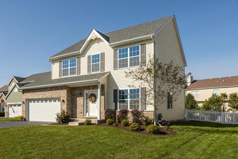 1705 Red Maple Dr, Plainfield, IL 60586 photo 1