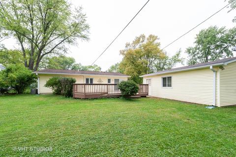 1604 Meadow Ln, Mchenry, IL 60050 photo 4