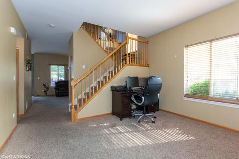 5463 Keystone Ct, Plainfield, IL 60586 photo 2