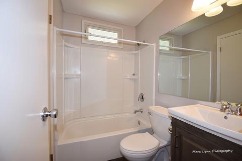 731 Cedardale Pl, Aurora, IL 60506 photo 15