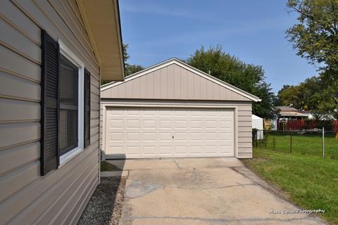 731 Cedardale Pl, Aurora, IL 60506 photo 16
