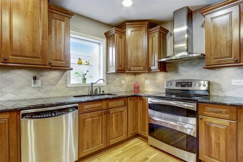 1102 E Juniper Ln, Mount Prospect, IL 60056 photo 11