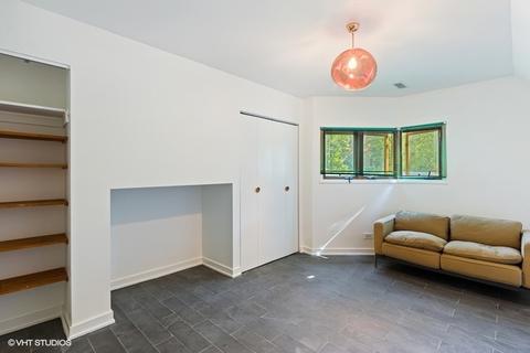 1322 E 48th St, Chicago, IL 60615 photo 14