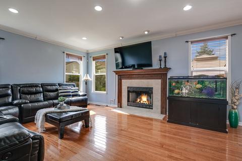 1424 Sutton Pl, Gurnee, IL 60031 photo 15