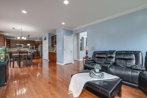 1424 Sutton Pl, Gurnee, IL 60031 photo 17