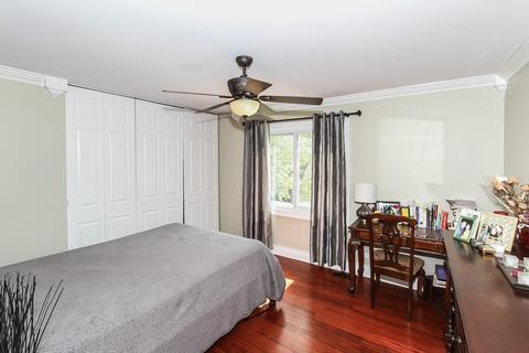 5860 Danforth Ct, Hanover Park, IL 60133 photo 12