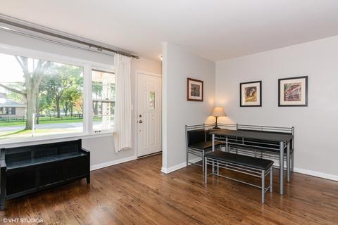 1103 E Illinois St, Wheaton, IL 60187 photo 5