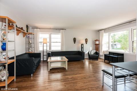 1103 E Illinois St, Wheaton, IL 60187 photo 4