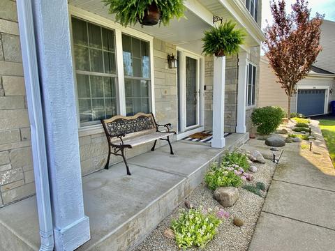 428 Haystack Ct, Dekalb, IL 60115 photo 2