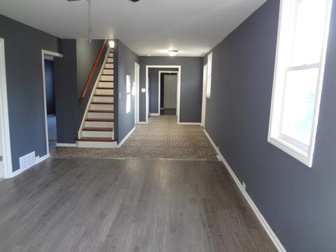 693 Elma Ave, Elgin, IL 60120 photo 12