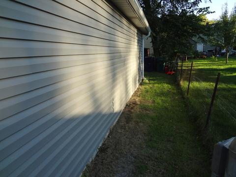 693 Elma Ave, Elgin, IL 60120 photo 5