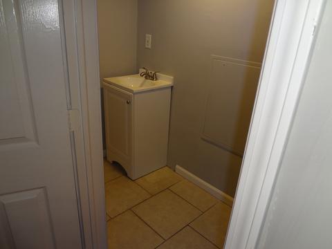 693 Elma Ave, Elgin, IL 60120 photo 47