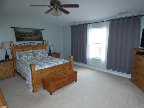 1552 Millbrook Dr, Algonquin, IL 60102 photo 9