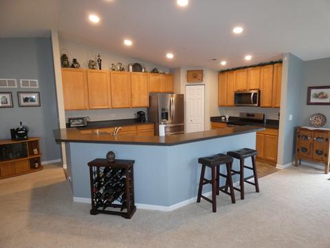 1552 Millbrook Dr, Algonquin, IL 60102 photo 4