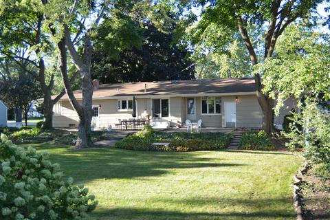 1125 Everett Ln, Des Plaines, IL 60018 photo 24