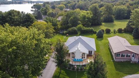 564 Baintree Rd, Lake Summerset, IL 61019 photo 4