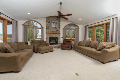 564 Baintree Rd, Lake Summerset, IL 61019 photo 8
