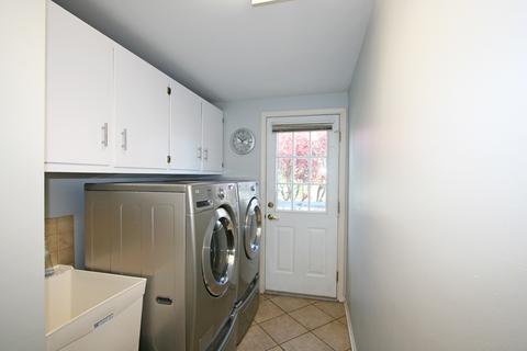 6330 Raleigh Rd, Willowbrook, IL 60527 photo 12