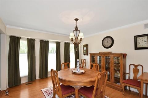6330 Raleigh Rd, Willowbrook, IL 60527 photo 6