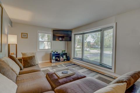 2511 George St, Rolling Meadows, IL 60008 photo 7