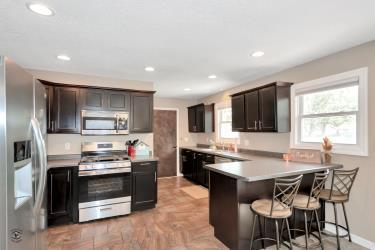 1137 N Hedge Ave, Kankakee, IL 60901 photo 7