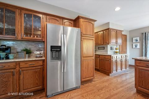 5292 Elliott Dr, Hoffman Estates, IL 60192 photo 5
