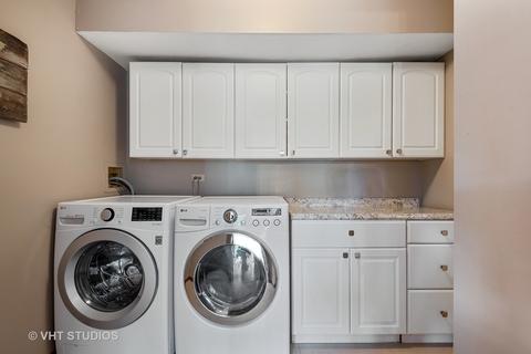 5292 Elliott Dr, Hoffman Estates, IL 60192 photo 17