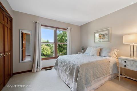 5292 Elliott Dr, Hoffman Estates, IL 60192 photo 13