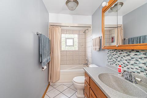 962 S Harvard Ave, Addison, IL 60101 photo 12
