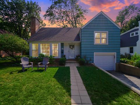 92 Williamsburg Rd, Evanston, IL 60203 photo 1
