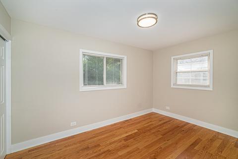 375 Bode Rd, Hoffman Estates, IL 60169 photo 11