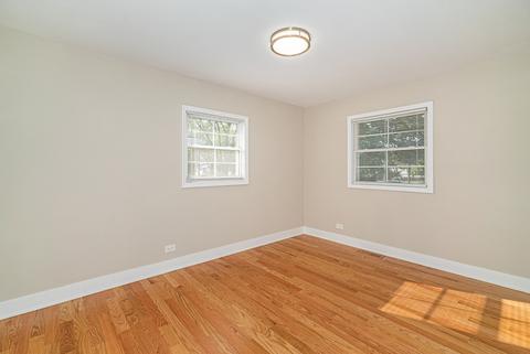 375 Bode Rd, Hoffman Estates, IL 60169 photo 13