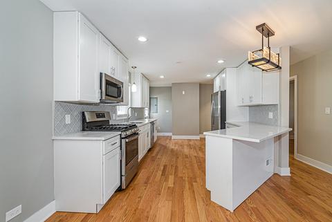 375 Bode Rd, Hoffman Estates, IL 60169 photo 8