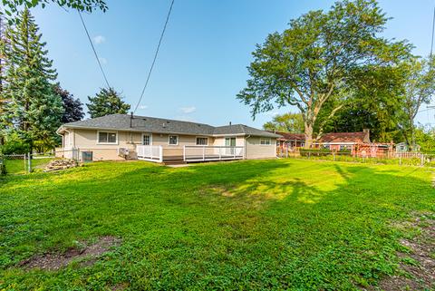 375 Bode Rd, Hoffman Estates, IL 60169 photo 25