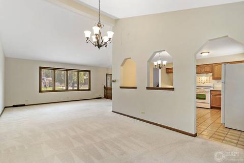 524 S Cherry St, Itasca, IL 60143 photo 5