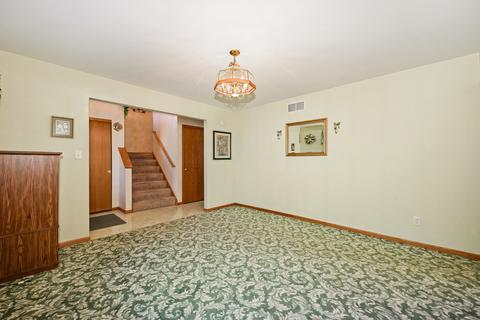 301 Chippewa Dr, Minooka, IL 60447 photo 10