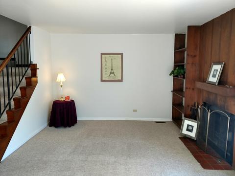 1979 Dunmore Pl, Hoffman Estates, IL 60169 photo 3