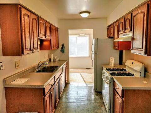 1979 Dunmore Pl, Hoffman Estates, IL 60169 photo 6