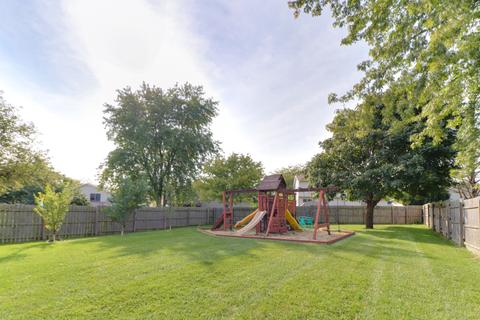 7 Rutherford Ct, Bloomington, IL 61704 photo 39