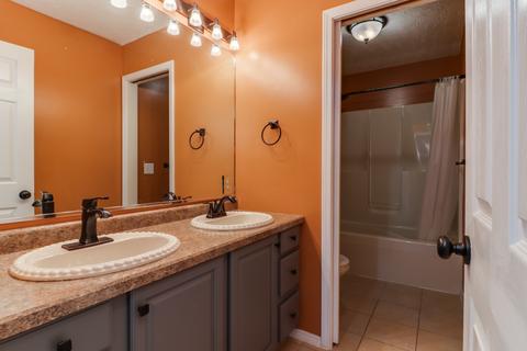 7 Rutherford Ct, Bloomington, IL 61704 photo 25