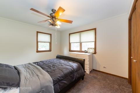 653 Suzanne St, Gilberts, IL 60136 photo 10