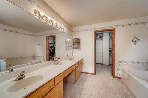 2965 Spinnaker Dr, Aurora, IL 60503 photo 18