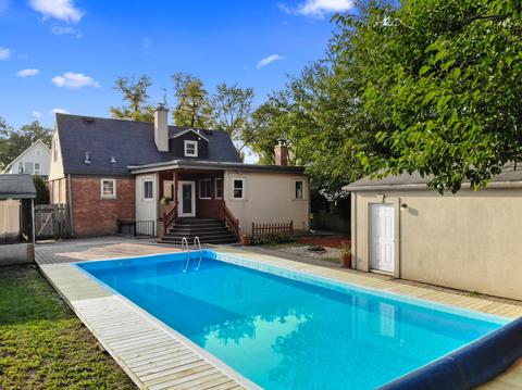 1969 Pine St, Des Plaines, IL 60018 photo 4