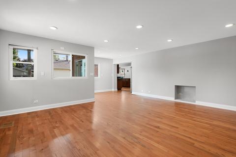 1969 Pine St, Des Plaines, IL 60018 photo 14