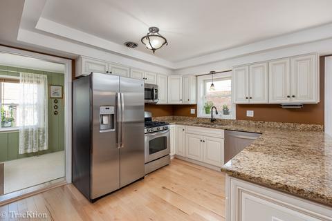 7114 W Devon Ave, Chicago, IL 60631 photo 8